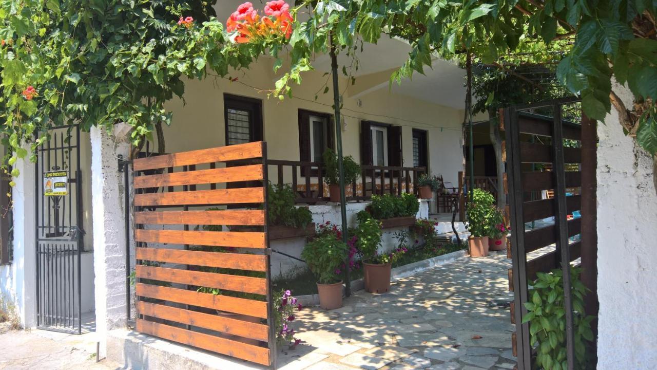 Néa Meságkala Sotiroulis Apartments المظهر الخارجي الصورة